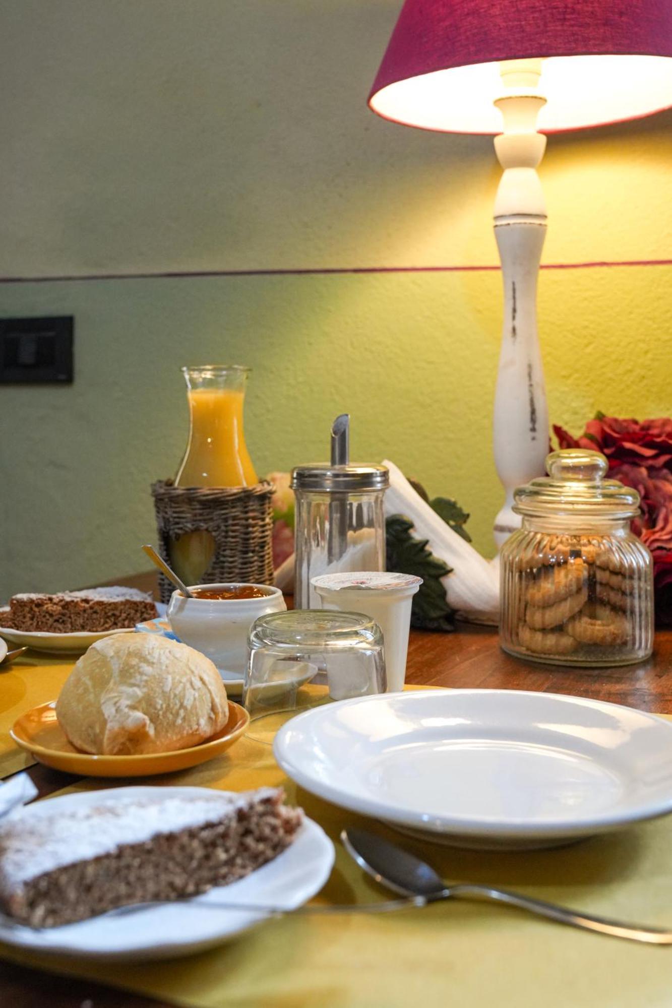 Bed and Breakfast La Curandera Роста Экстерьер фото